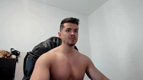 LeatherMaster online show from 03-26-26, 08:31