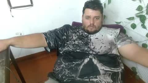 Snapshot of altairstudiosboy chatting on 07-10-26, 03:58 Jhosep online show from 07-10-26, 03:58