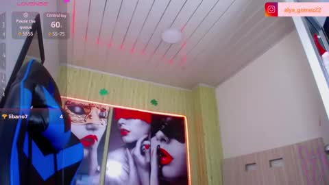   online show from 12-18-24, 08:25