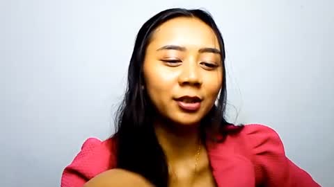 Naomi online show from 06-18-26, 09:14