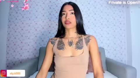 Aly online show from 06-17-26, 11:16