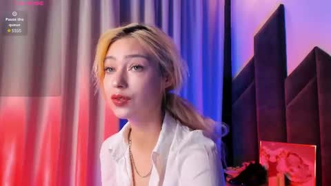 Alysia online show from 06-17-26, 01:45