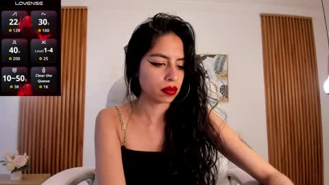 alyssabeauty_ online show from 04-13-26, 07:41