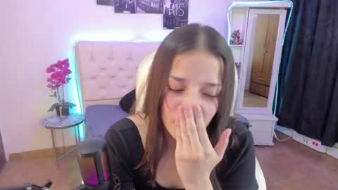 B I A N C A online show from 05-21-26, 08:49