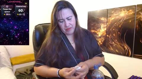 Snapshot of amalia_brunette chatting on 01-16-26, 12:58 AMALIA online show from 01-16-26, 12:58