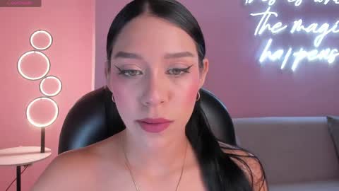 Snapshot of amalia_cruss chatting on 06-08-26, 01:28 Amalia cruss online show from 06-08-26, 01:28