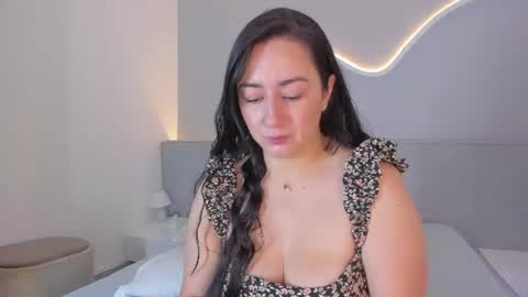 amanda_benz_ online show from 06-16-26, 11:13