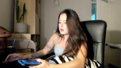 Snapshot of amanda_callum_ chatting on 06-02-26, 01:07 Katha online show from 06-02-26, 01:07