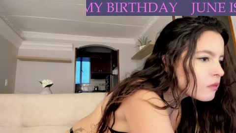 Snapshot of amanda_callum_ chatting on 06-17-26, 11:16 Katha online show from 06-17-26, 11:16