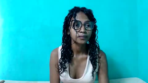 Snapshot of amandaerotic chatting on 10-06-25, 01:19 amandaerotic online show from 10-06-25, 01:19