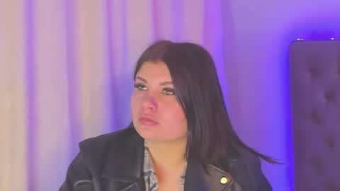 Snapshot of amandahoppe chatting on 04-13-26, 09:37 Amanda online show from 04-13-26, 09:37