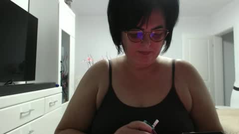 Snapshot of amandamuller1982 chatting on 02-01-26, 02:37 Anda online show from 02-01-26, 02:37