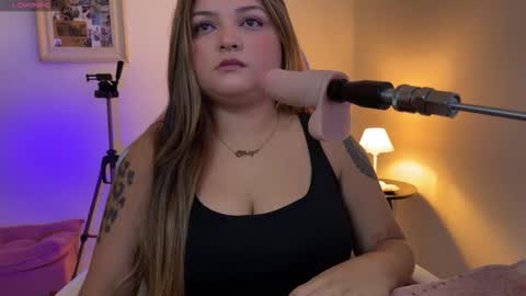 Snapshot of amandhaaa chatting on 02-24-26, 04:27 Amandha online show from 02-24-26, 04:27