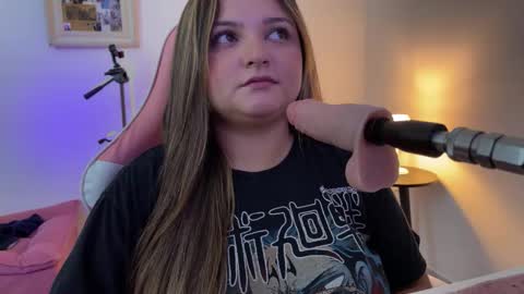 Snapshot of amandhaaa chatting on 03-04-26, 05:19 Amandha online show from 03-04-26, 05:19