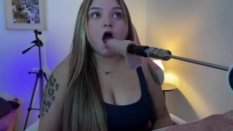 Snapshot of amandhaaa chatting on 03-09-26, 06:56 Amandha online show from 03-09-26, 06:56