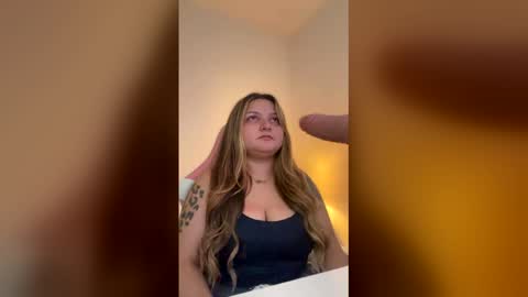 Snapshot of amandhaaa chatting on 03-26-26, 06:35 Amandha online show from 03-26-26, 06:35