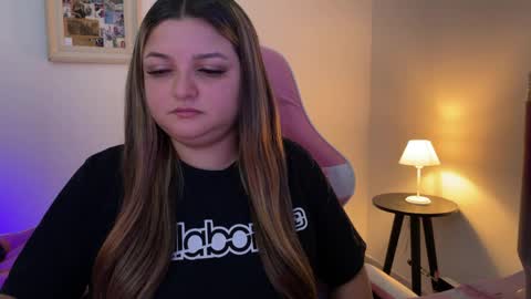 Snapshot of amandhaaa chatting on 04-05-26, 03:09 Amandha online show from 04-05-26, 03:09