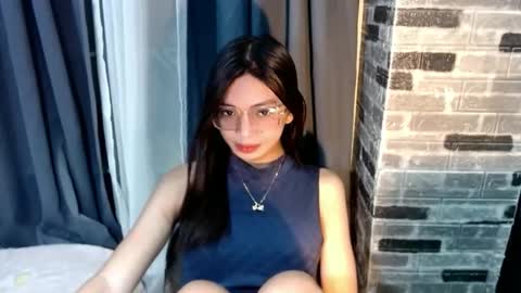 BELLA online show from 02-01-26, 02:37