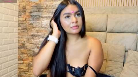 amarahanks_ online show from 01-09-26, 08:54