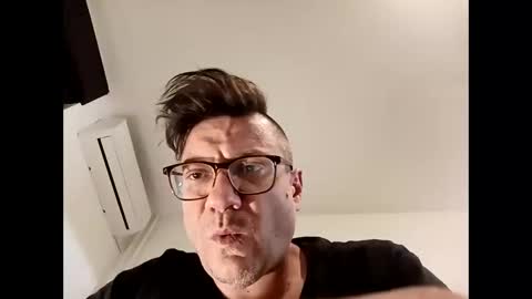 amaras5 online show from 04-06-26, 09:16