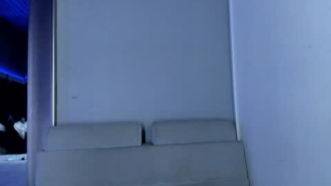 Snapshot of amarettho chatting on 06-25-26, 04:45 Emily online show from 06-25-26, 04:45