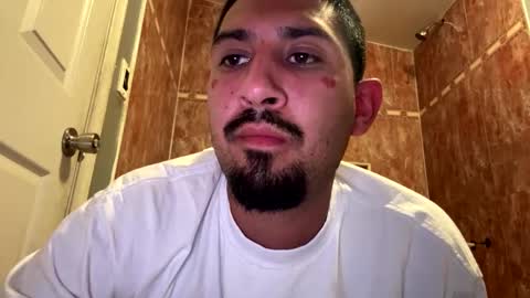 Snapshot of amature59 chatting on 03-07-25, 04:35 Jamesy online show from 03-07-25, 04:35