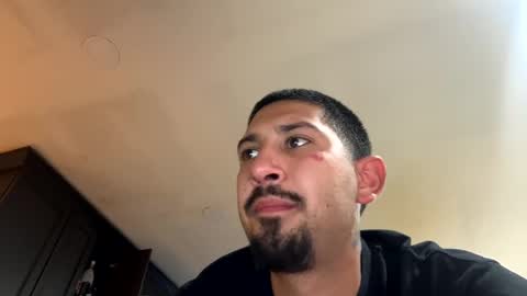 Snapshot of amature59 chatting on 03-08-25, 01:28 Jamesy online show from 03-08-25, 01:28