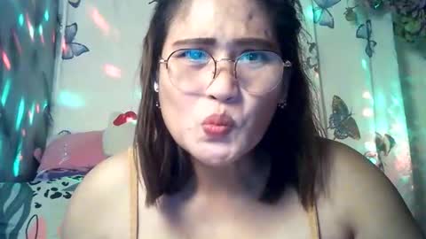 amazing angel online show from 03-12-26, 05:08