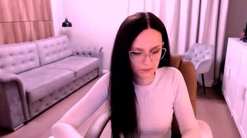 Snapshot of amazingeyes89 chatting on 03-30-26, 12:50 Izza online show from 03-30-26, 12:50