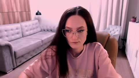 Izza online show from 05-27-26, 01:30
