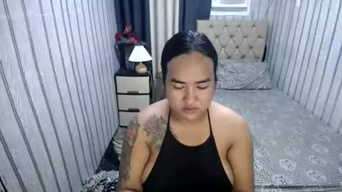 amazingkatrinats online show from 05-12-26, 06:43