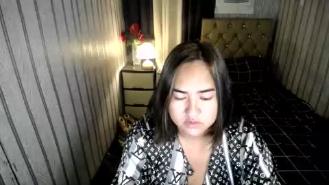 amazingkatrinats online show from 06-08-26, 07:47