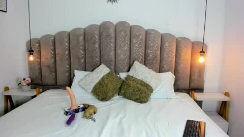 ambar85 online show from 11-17-25, 11:21