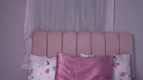 ambar_rousse_ online show from 04-14-26, 07:36