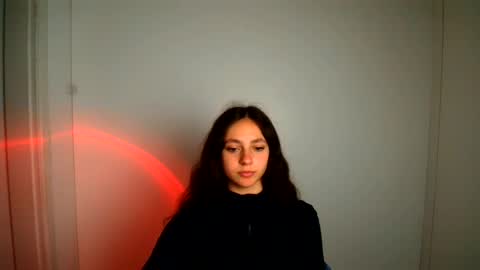 Amber online show from 05-13-26, 10:34