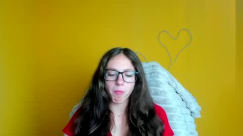 Amber online show from 06-18-26, 11:25