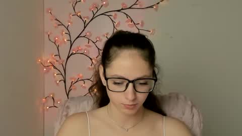 Amber online show from 06-26-26, 05:45