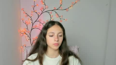 Amber online show from 07-04-26, 05:35