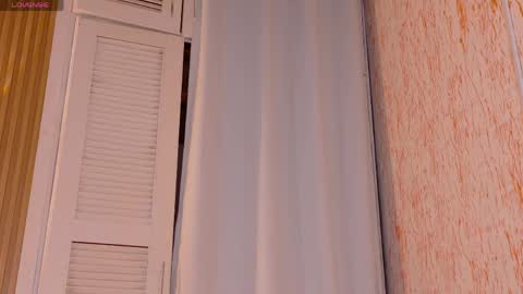 Amber online show from 05-25-26, 11:38