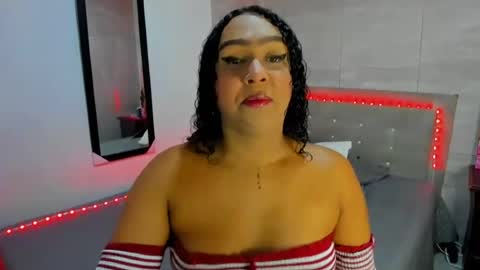LUISA online show from 08-09-26, 05:51