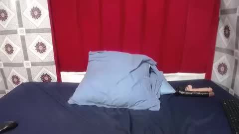 amberdiamond25 online show from 09-12-25, 07:19