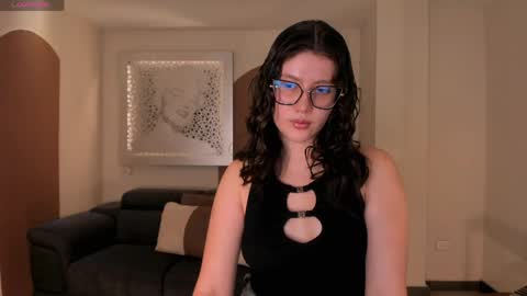 Snapshot of amberfarrell chatting on 06-04-26, 09:10 Amber online show from 06-04-26, 09:10