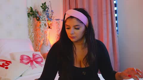 Amberseyes online show from 05-04-26, 05:14