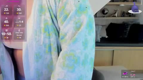 Amber online show from 02-17-26, 09:43