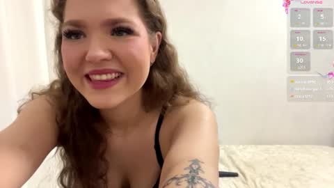 Mia online show from 06-26-26, 05:17