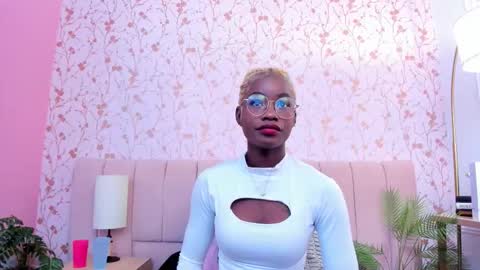 Snapshot of amelia_adms chatting on 12-02-25, 07:09 Amelia Adams online show from 12-02-25, 07:09