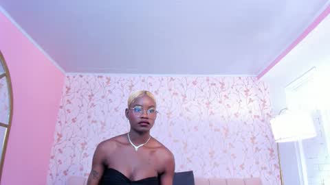 Snapshot of amelia_adms chatting on 12-05-25, 07:10 Amelia Adams online show from 12-05-25, 07:10