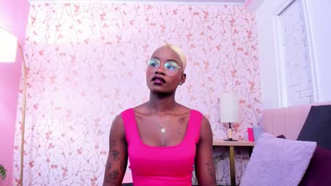 Snapshot of amelia_adms chatting on 01-16-26, 07:07 Amelia Adams online show from 01-16-26, 07:07