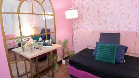 Amelia Adams online show from 04-20-26, 07:15