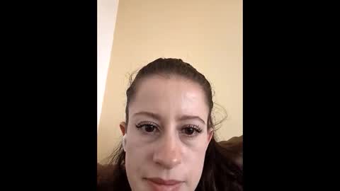 Snapshot of amelia_bella chatting on 04-02-26, 08:39 amelia online show from 04-02-26, 08:39